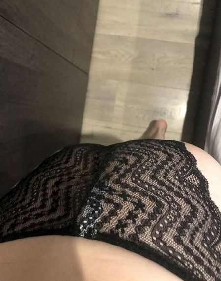 男同桌手伸进我奶罩揉我胸-新视觉免费在线播放
