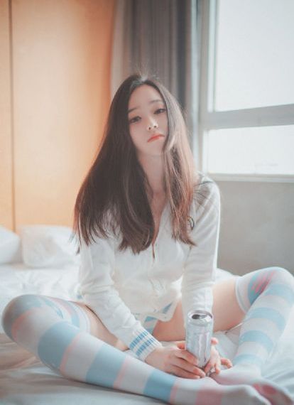 精品久久播放-精彩预告正片免费观看