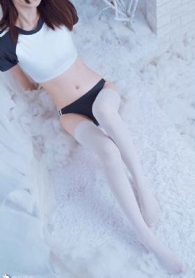国产在线偷揄自揄视频菠萝-花絮国语完整版