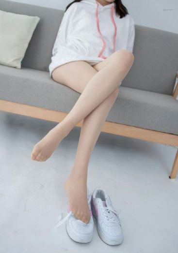 人妻秘書舐めまくり奴隷契約的!-普通话琪琪电影网