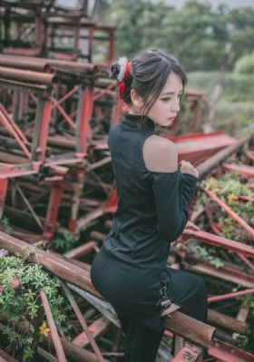 电影(沉默的冰山)-中文免费免费观看