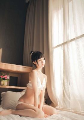 亚洲成成人无码精品卡一卡二-最新午夜激情
